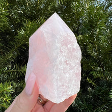 Load image into Gallery viewer, Rose Quartz Point