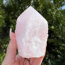 Load image into Gallery viewer, Rose Quartz Point